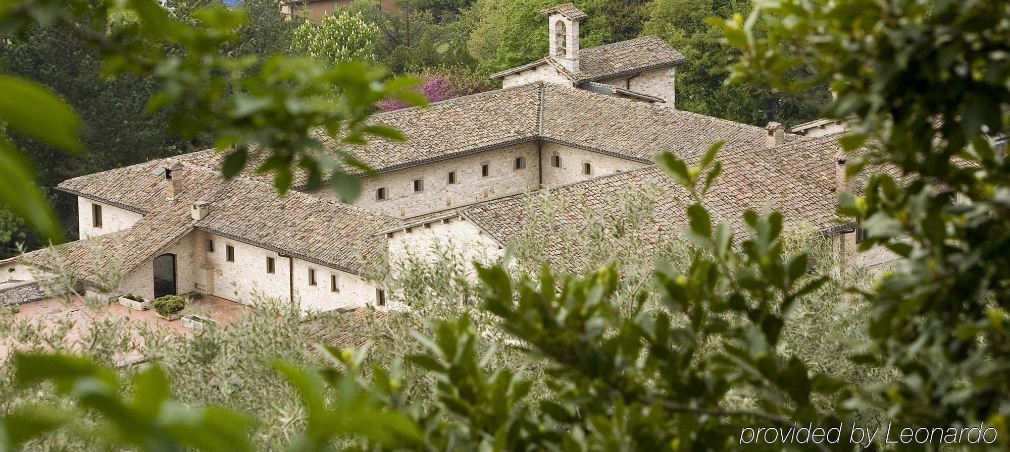 Park Hotel Ai Cappuccini Gubbio Exterior foto